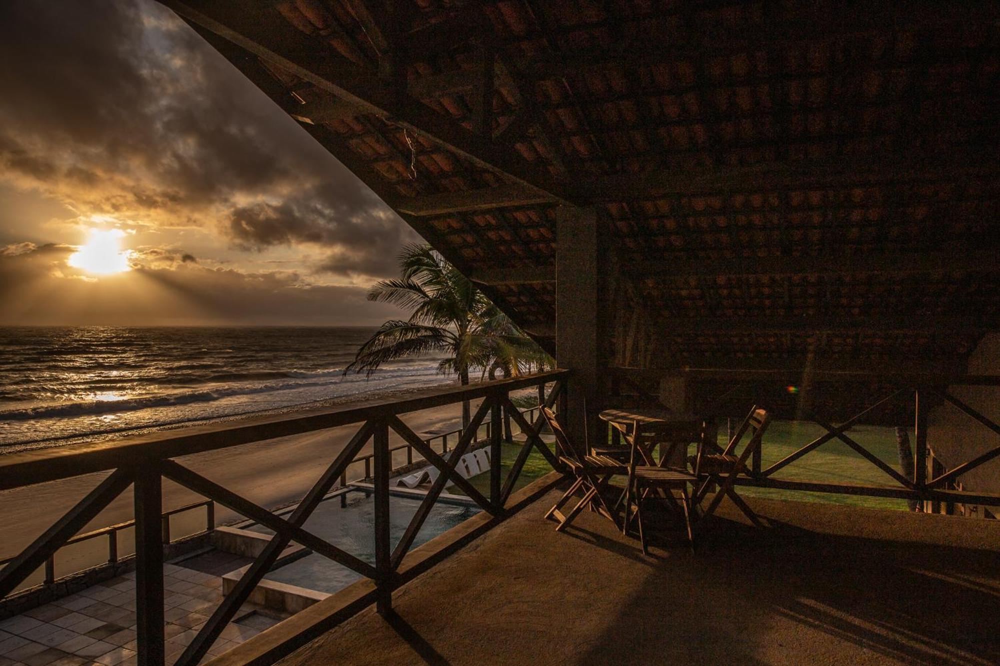 Отель Casa Brisa Do Mar Cumbuco Каукая Экстерьер фото